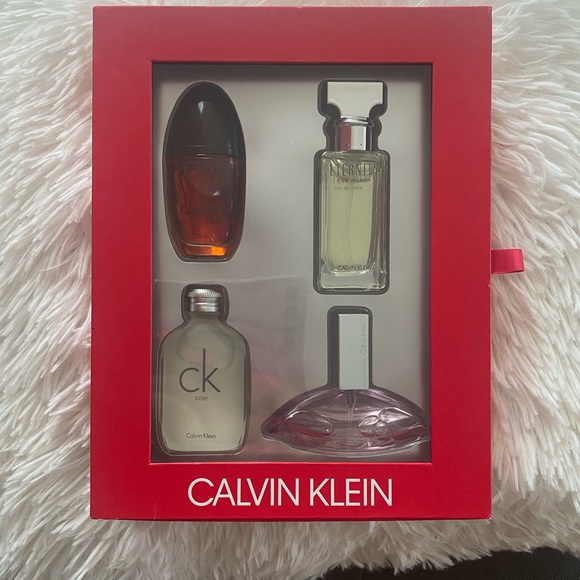 Calvin Klein Other - Women fragance Calvin Klein